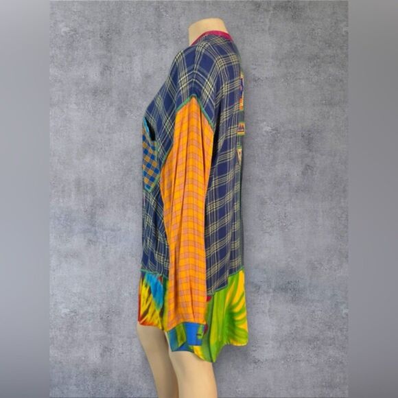 Faith Patchwork Button-Up Tunic – Size M - Picture 5 of 13